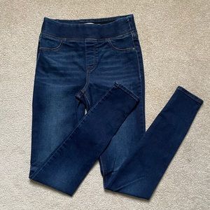 Rockstar Super Skinny Mid-Rise Jeggings